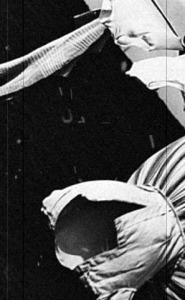 5123_ruhaszaritas_leghajo_kotelen