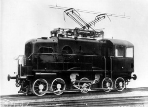 7084_kando_kalman_elso_villanymozdonya