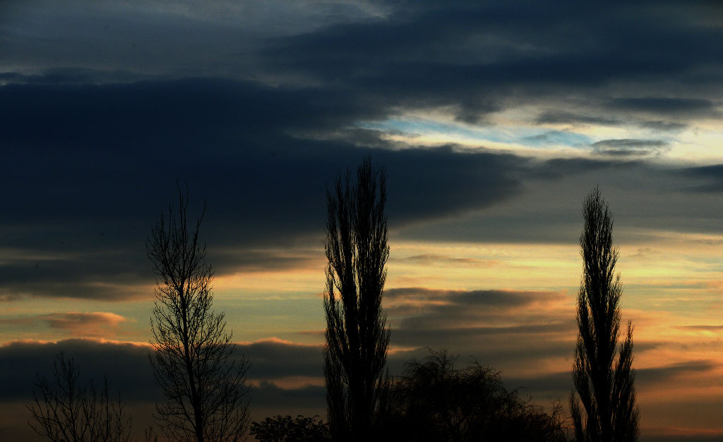 7639 Egi jelenseg a Jaszsagban