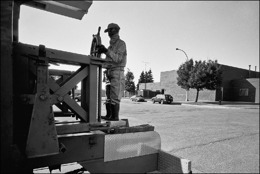 Tengerész az utcasarkon